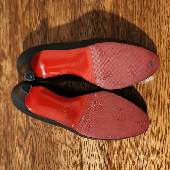 Christian Louboutin Black Leather Heels – Iconic Red Sole, Size 37/7 - Picture 6 of 7